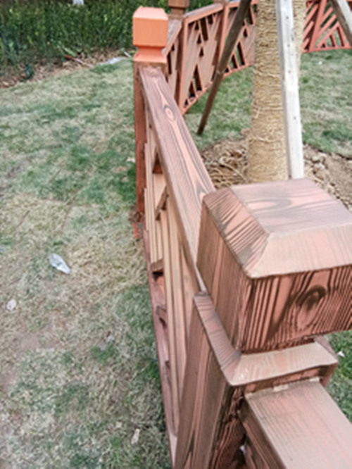 四平钢结构护栏仿木纹项目